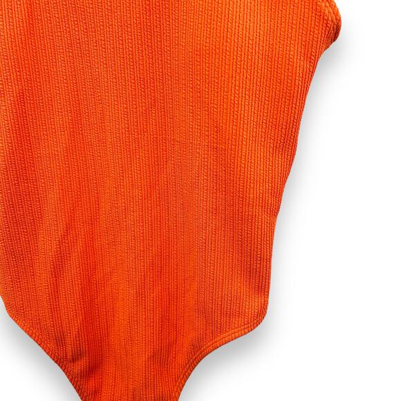 NEW Cotton on Body One Piece Swimsuit Medium Ribbed Textured Cheeky Swim NWT - Picture 3 of 9